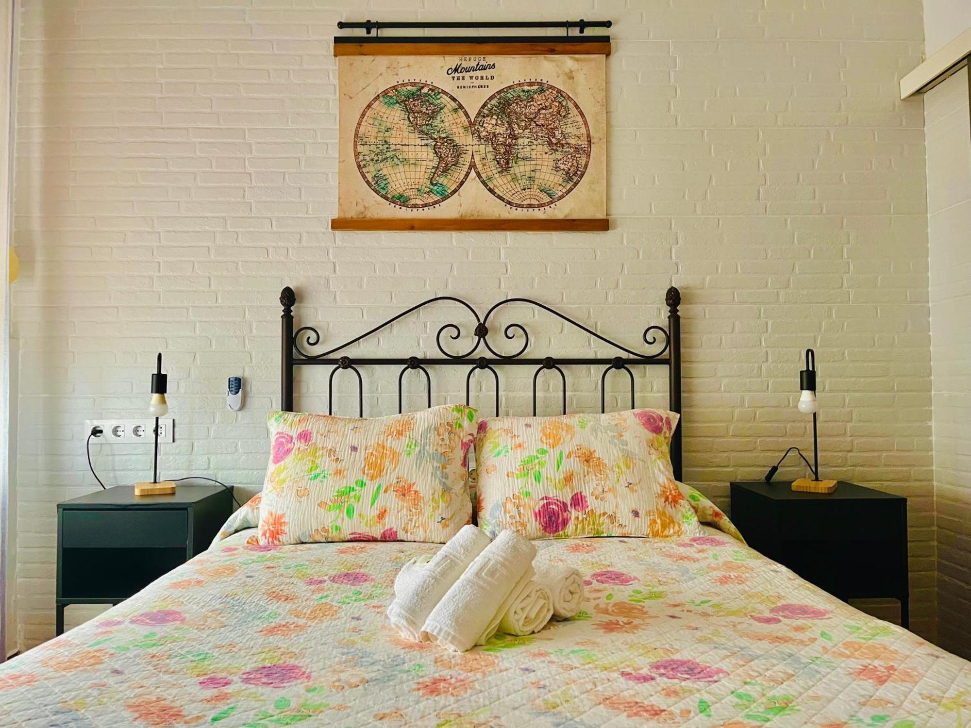 Hostal El Faro Чипиона Екстериор снимка