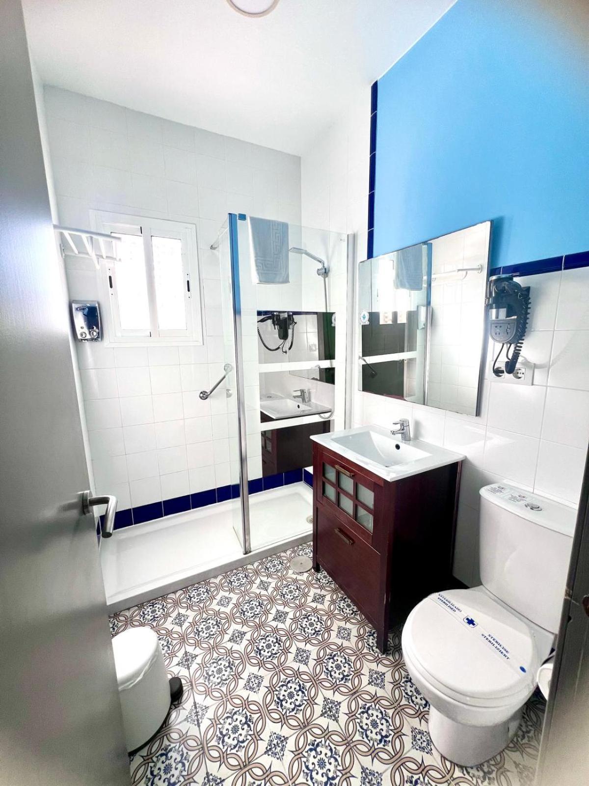 Hostal El Faro Чипиона Екстериор снимка