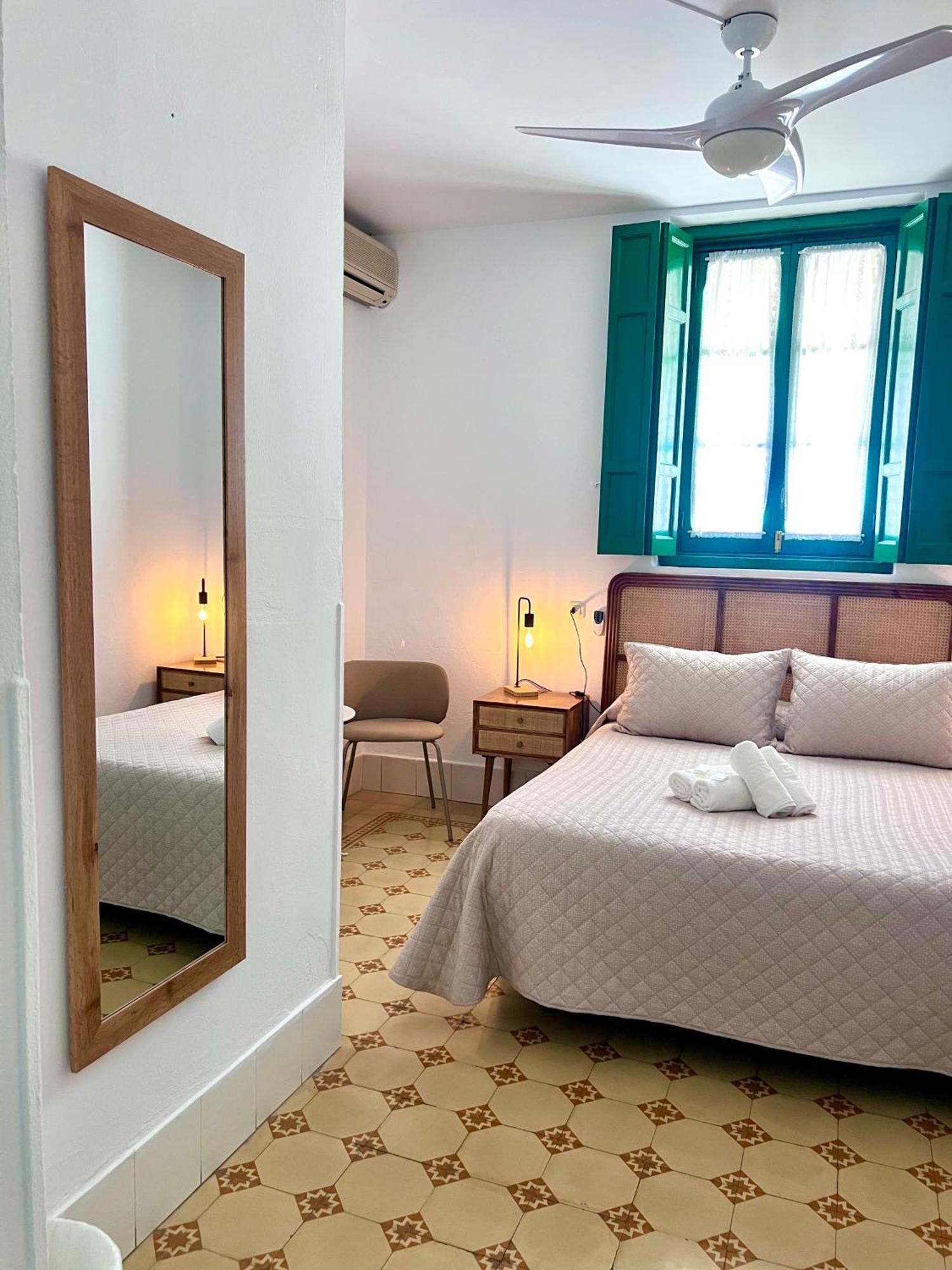 Hostal El Faro Чипиона Екстериор снимка