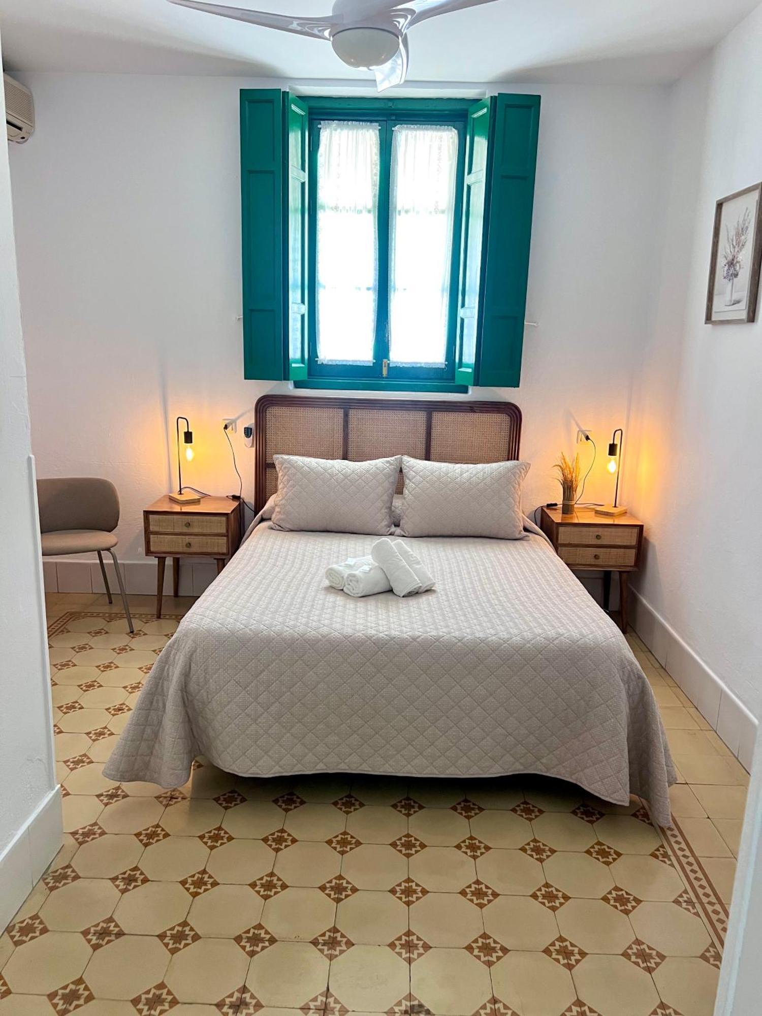 Hostal El Faro Чипиона Екстериор снимка