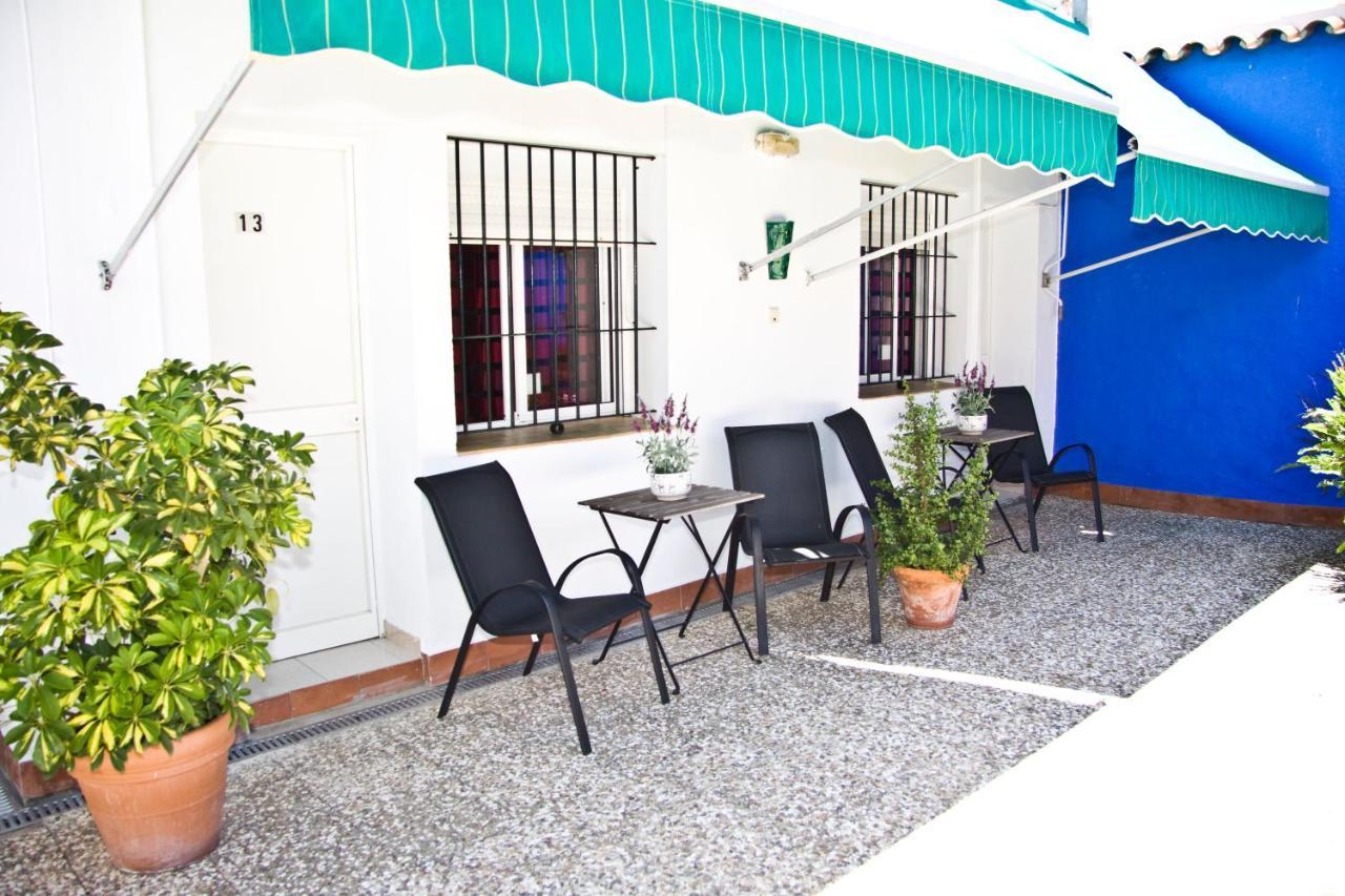 Hostal El Faro Чипиона Екстериор снимка